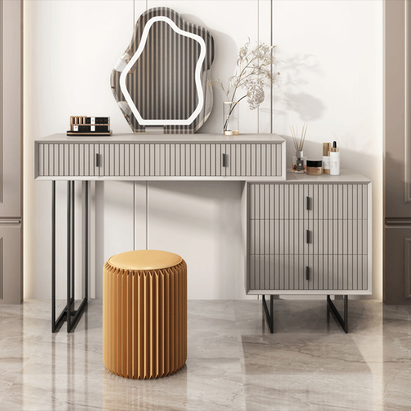 15.74" Wide Vanity Set with 5 Drawer Gray Wood Make-up Vanity