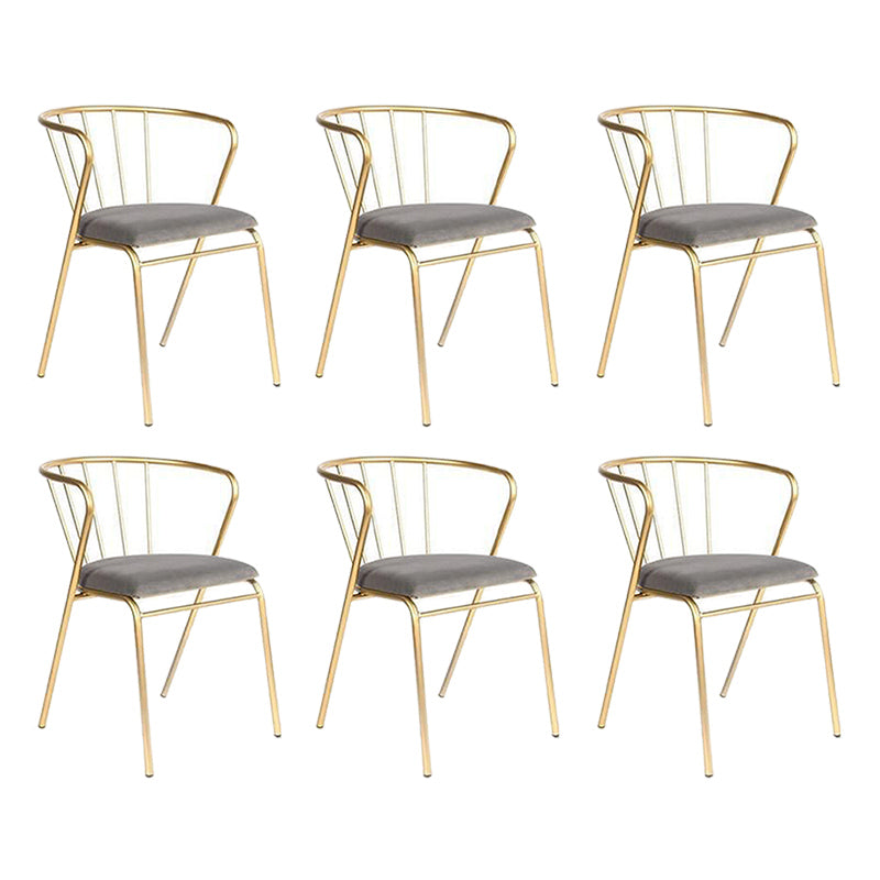 Eigentijdse keuken eetstoelen stoelen windsor achterstoelen in grijs