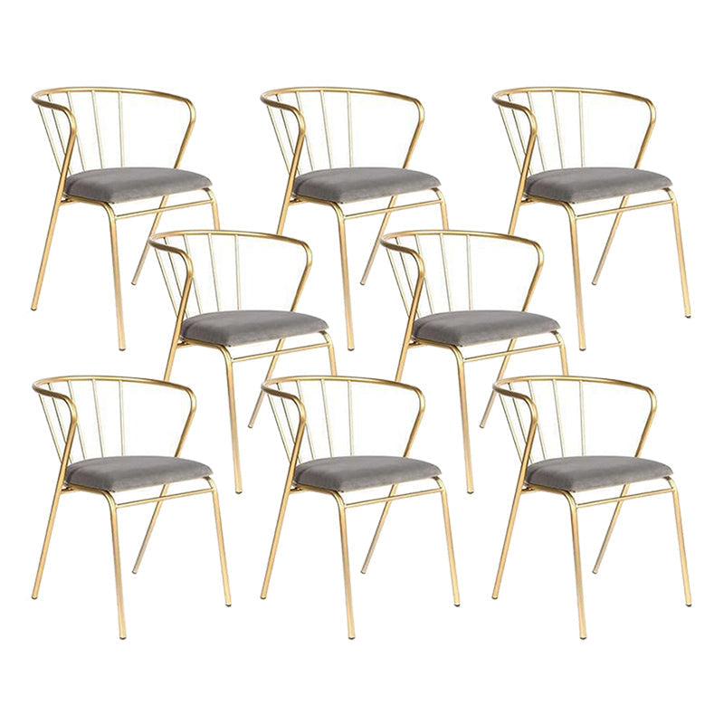 Eigentijdse keuken eetstoelen stoelen windsor achterstoelen in grijs