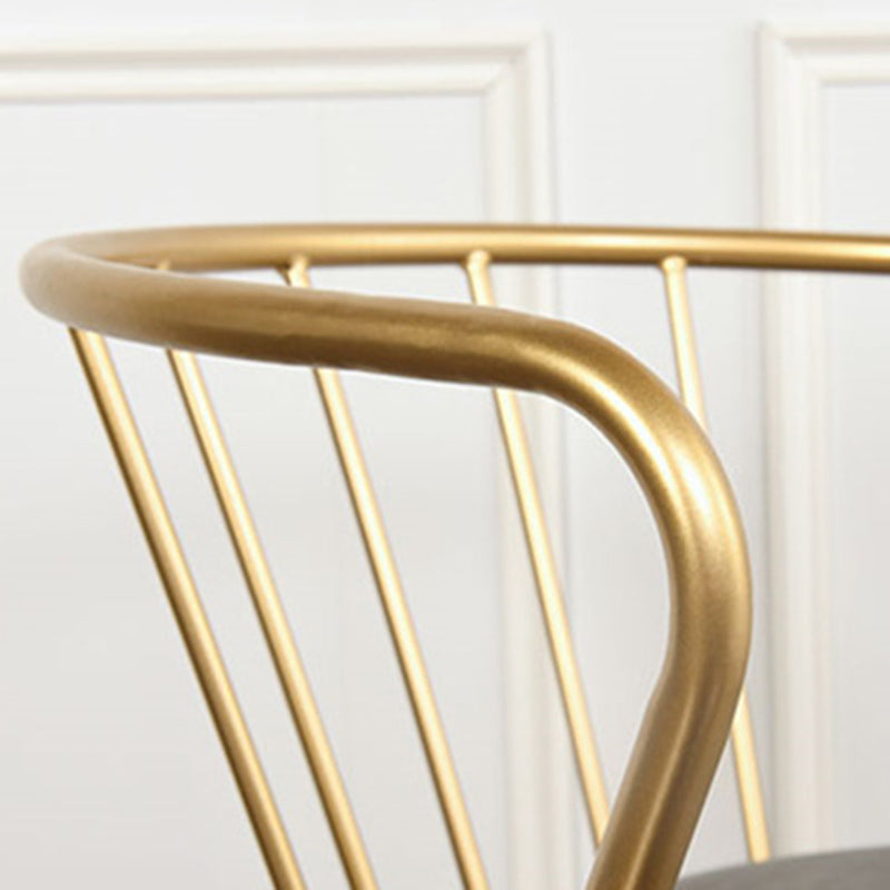 Eigentijdse keuken eetstoelen stoelen windsor achterstoelen in grijs