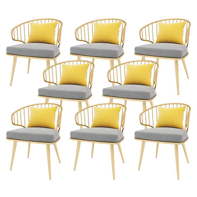 Metalen windsor achterstoelen stoffen gestoffeerde eetkamerstoelen in grijs