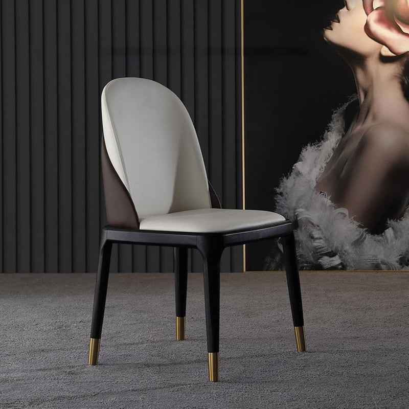 Glam -stijl lederen zijkant houten frame binnen eetkamerstoel