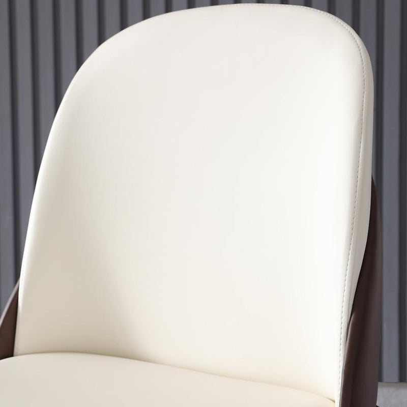 Glam -stijl lederen zijkant houten frame binnen eetkamerstoel