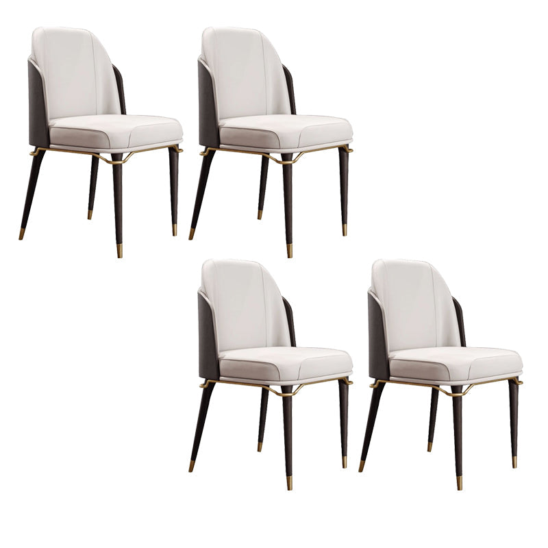 Chaise latéral de style glamour Parsons en cuir en cuir avec des jambes en bois