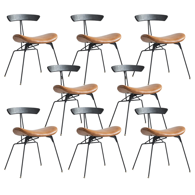 Sedie da pranzo senza braccio imbottite industriali.