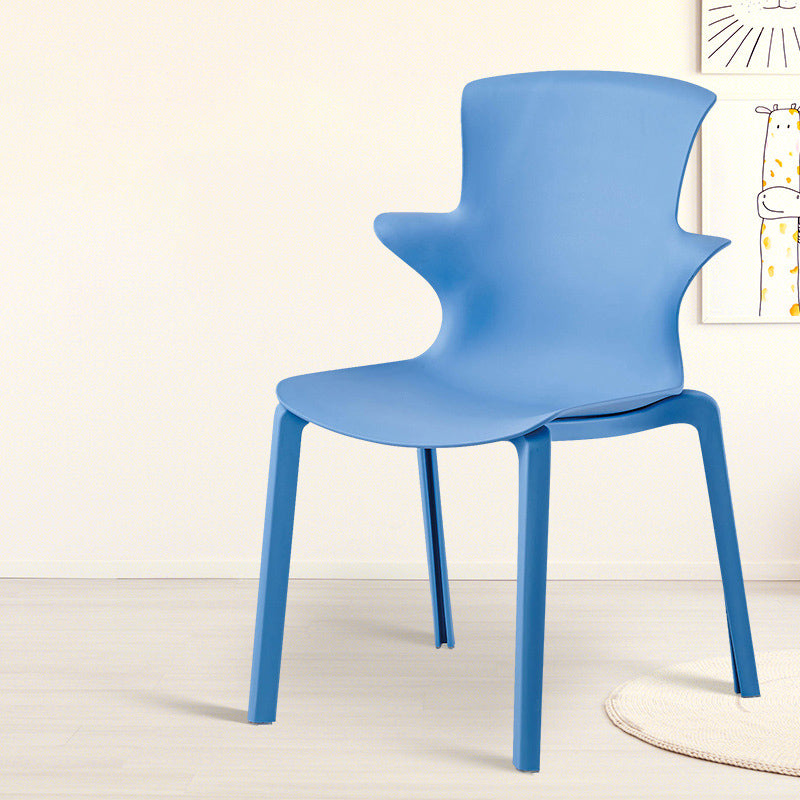 Sedia laterale impilamento in casa sedia da pranzo in plastica interna