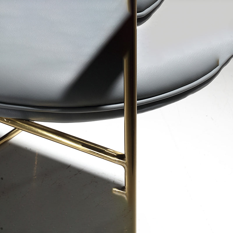 Silla de comedor de cuero con silla de brazo glamorosa con marco de oro para el hogar