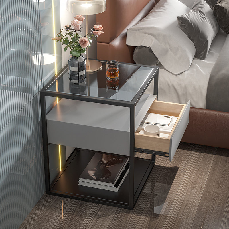 Moderner Nachttisch mit 1 Schublade, Glasplatte und 1 Ablage, 54 cm hoch