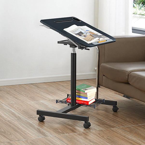 Scrivania per ufficio curvo contemporanea scrivania con gambe metalliche