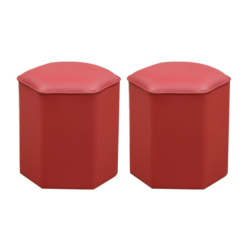 Tabouret de pied de spécialité rouge moderne de pouf moderne pour le salon