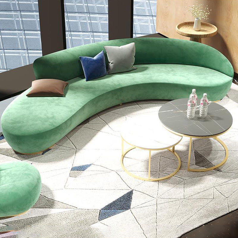 Sofá de color sólido moderno Loveseado curvado de espalda apretada para sala de estar