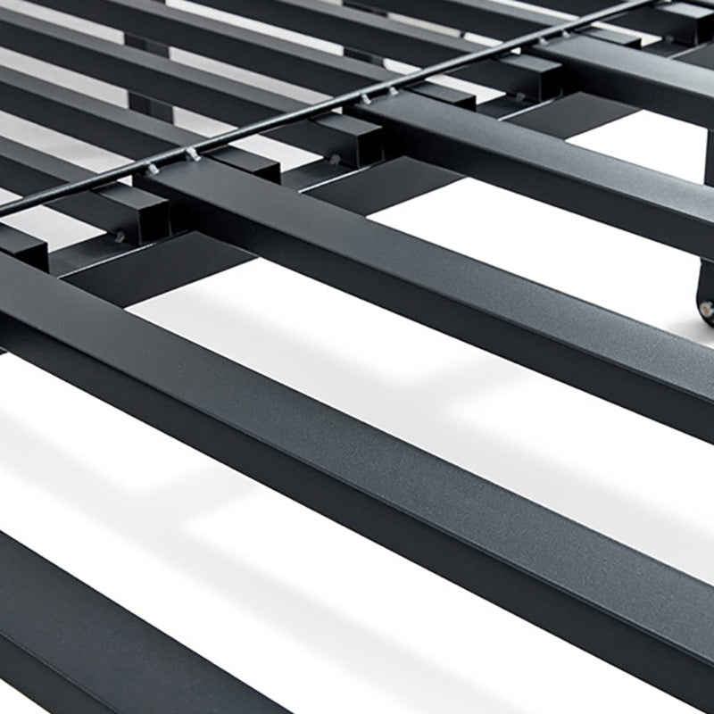 Modernes Cabrio -Sofa Bett ausgestattet Armsitze mit Kissen in Beige