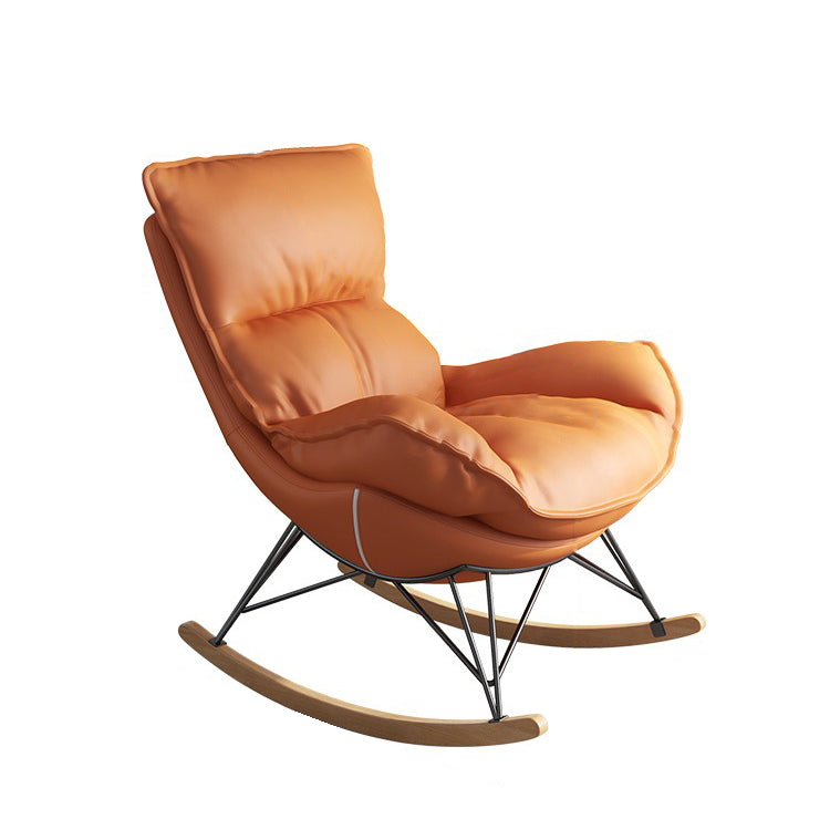 Chaise à bascule intérieure moderne couleur des jambes sombres chaise de culbuteur avec ottoman