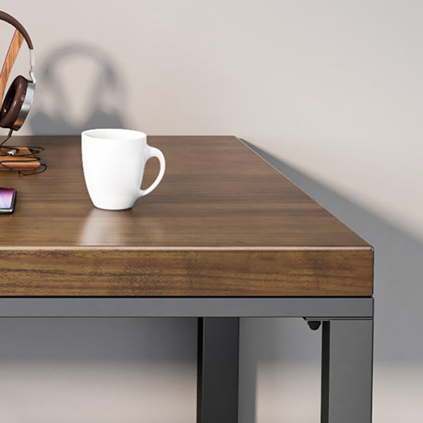 Rechthoekige massief hout schrijfde bureau industrieel met metalen benen