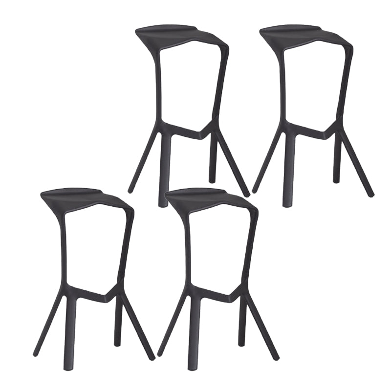 Tabouret de bar en plastique industriel Tabouret de hauteur de bar empilable d'intérieur