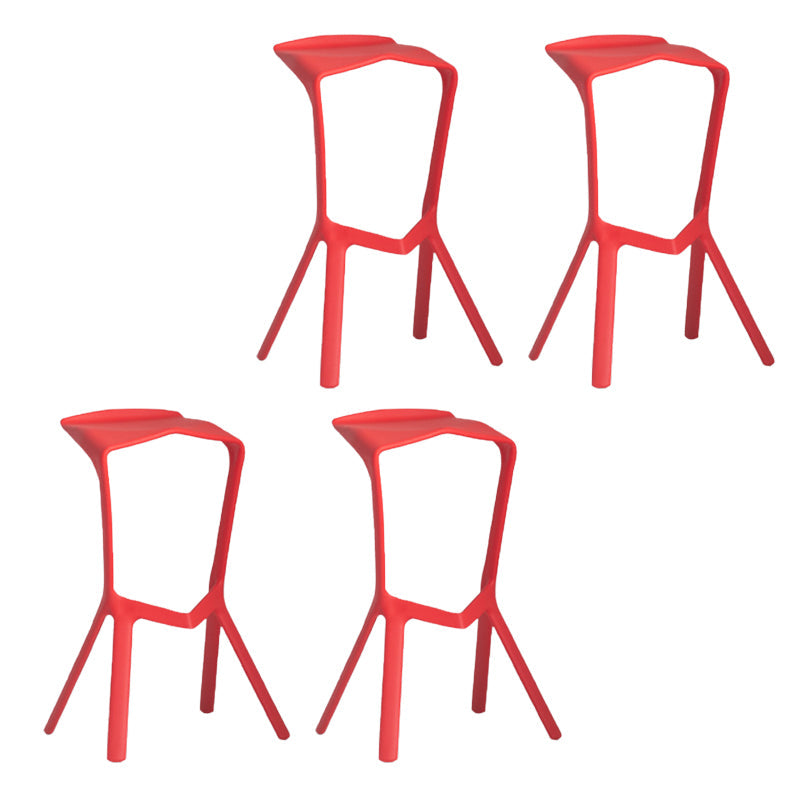 Tabouret de bar en plastique industriel Tabouret de hauteur de bar empilable d'intérieur
