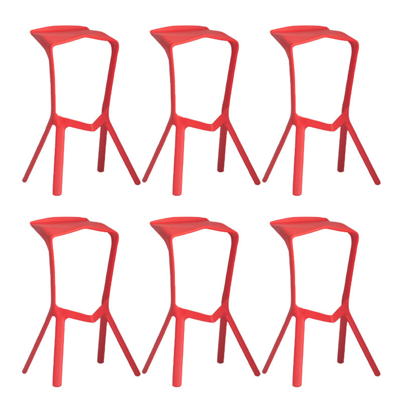 Tabouret de bar en plastique industriel Tabouret de hauteur de bar empilable d'intérieur