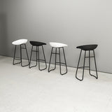 Modern Style Metal Bar Stool Plastic Low Back Counter Stool for Restaurant
