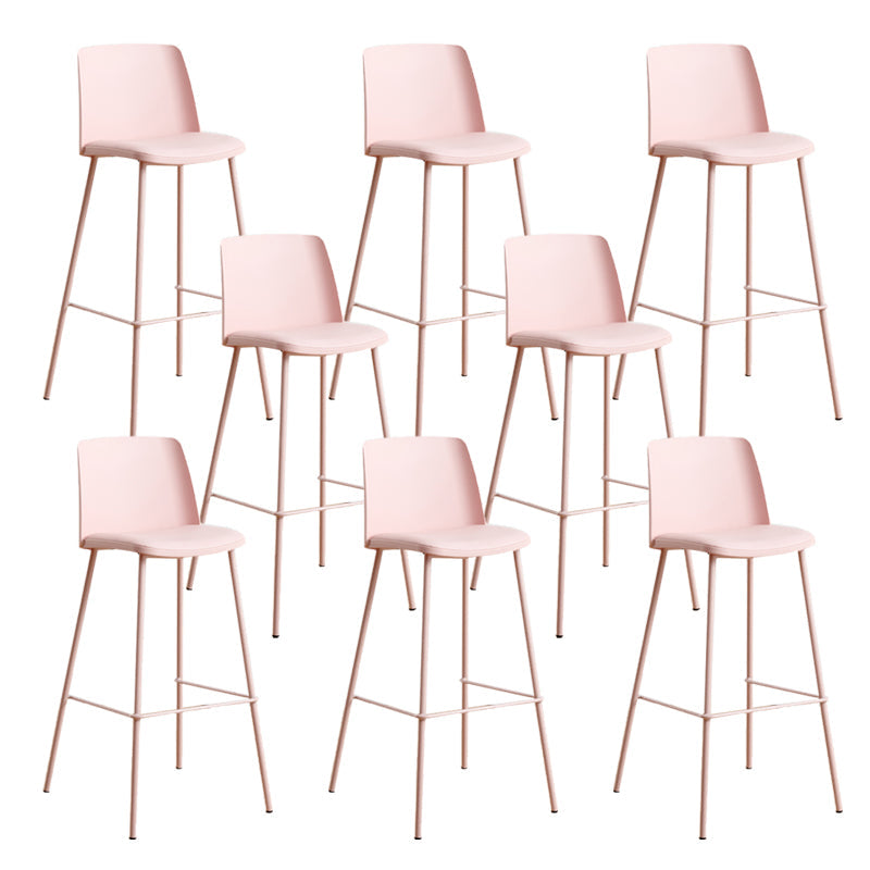 Taburete de bar de metal de estilo moderno, taburete de mostrador con respaldo de plástico para Bristol