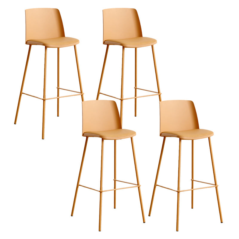 Taburete de bar de metal de estilo moderno, taburete de mostrador con respaldo de plástico para Bristol