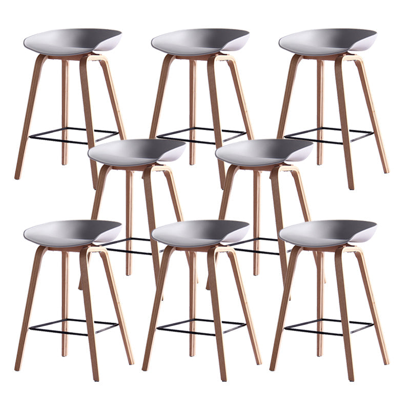 Scandinavian Solid Wood Legs Bar Stool Plastic Armless Bar Stool