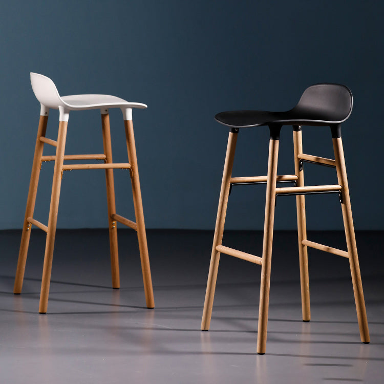 Scandinavian Solid Wood Legs Bar Stool Armless Plastic Bar Stool for Living Room Clearhalo 'Bar Furniture' 'Bar Stools' 'bar_stools' 'furn' 'furn_bar_stools' 'Furniture' 'Kitchen & Dining Furniture' 6473199
