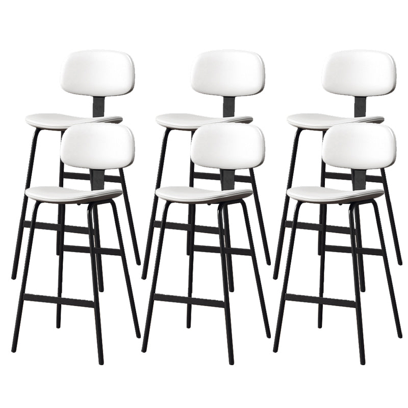 Taburete de bar de cuero Glam, taburete de mostrador con respaldo sin brazos para Bristol