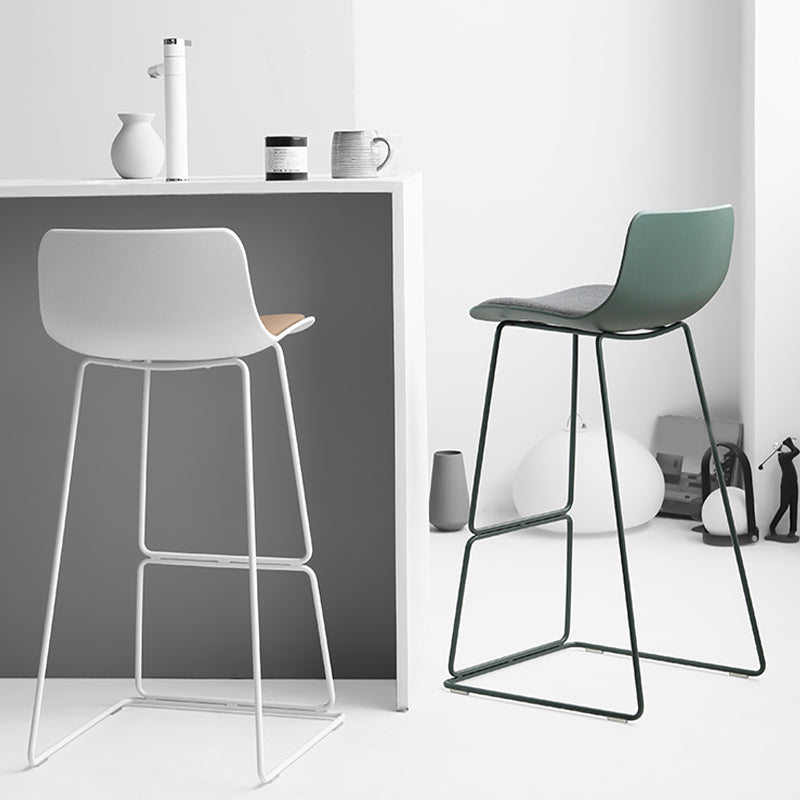 Industrial Indoor Armless Stool Plastic Bar Stool with Upholstered Clearhalo 'Bar Furniture' 'Bar Stools' 'bar_stools' 'furn' 'furn_bar_stools' 'Furniture' 'Kitchen & Dining Furniture' 6473758