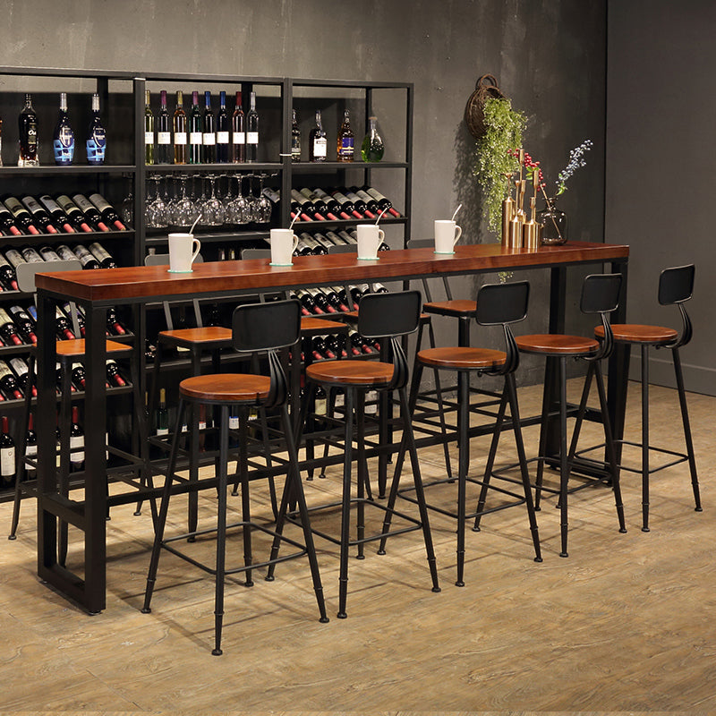 Table de bar rectangulaire à hauteur de barre avec base en métal noir pour utilisation sur patio