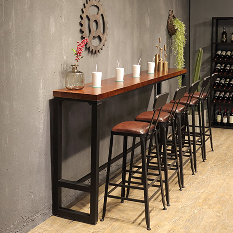 Table de bar rectangulaire à hauteur de barre avec base en métal noir pour utilisation sur patio