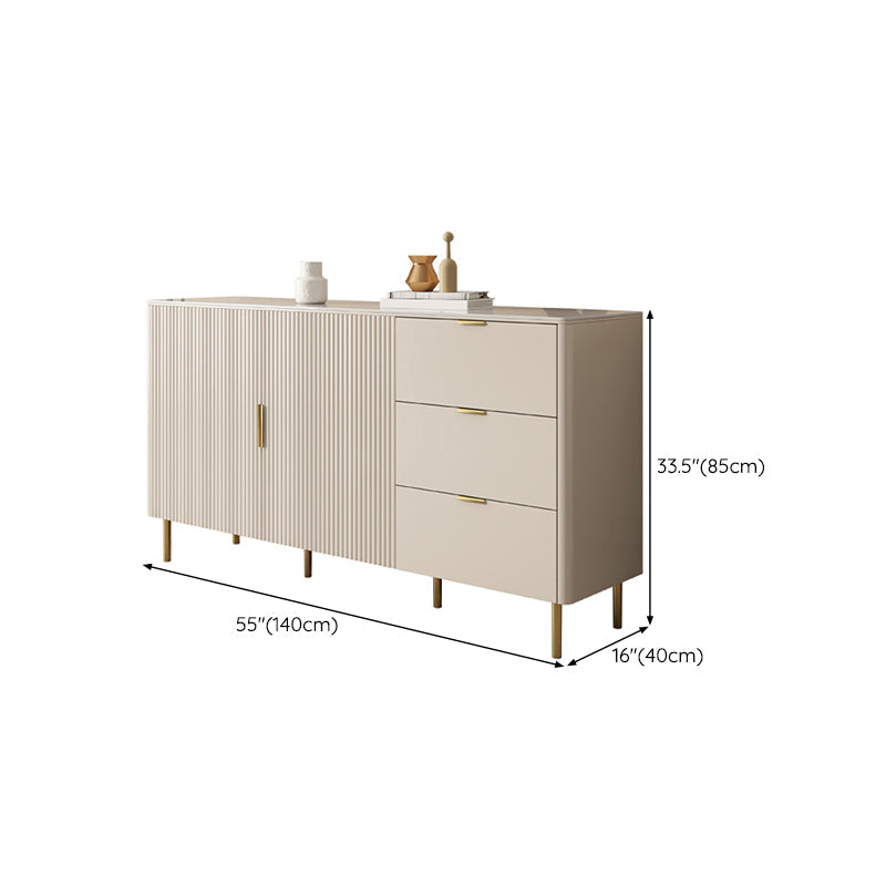 Glam -stijl buffettafel stenen zijbord met kasten en laden