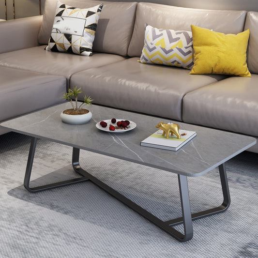 Mesa de café rectángulo de pizarra resumen tipo base de cóctel