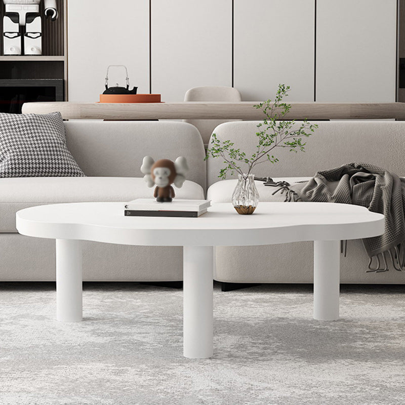 Table basse scandinave en bois massif blanc