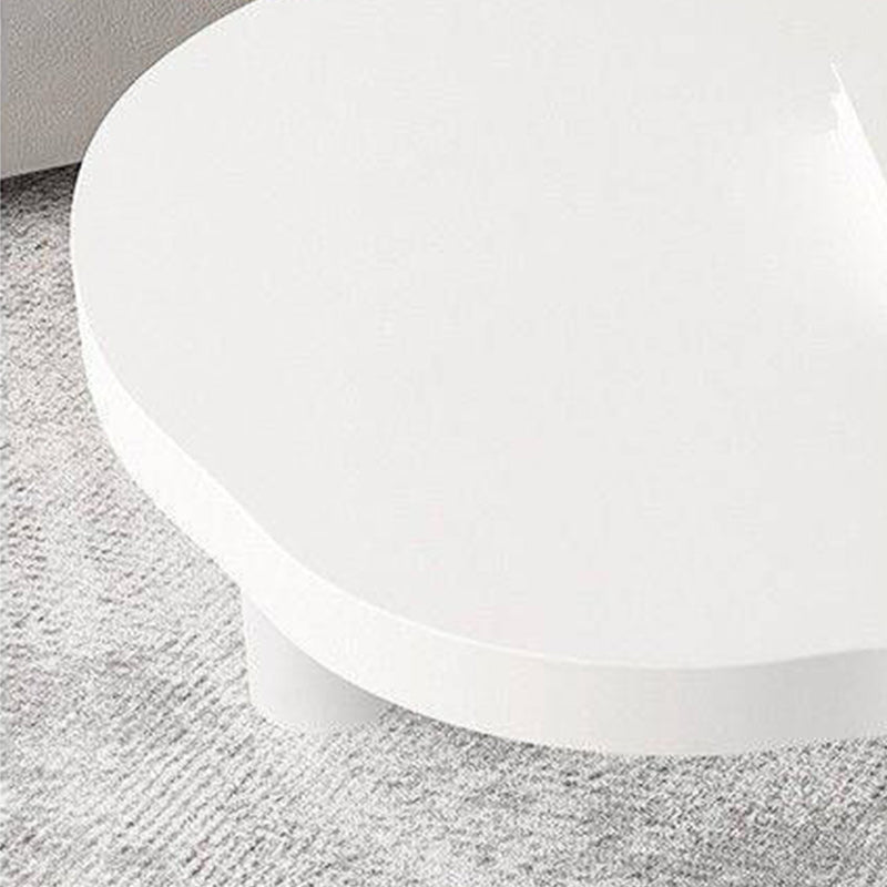 Table basse scandinave en bois massif blanc