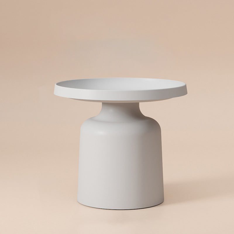 Runder Mid-Century Modern Couchtisch aus Metall mit Sockel und Tablettplatte