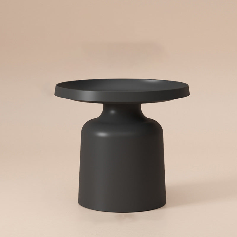 Runder Mid-Century Modern Couchtisch aus Metall mit Sockel und Tablettplatte