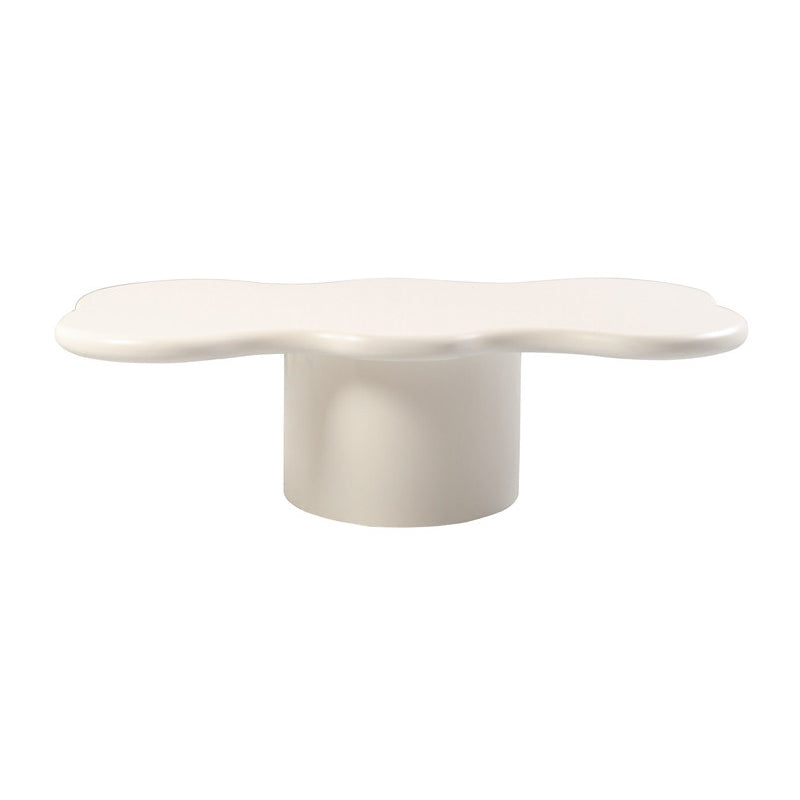 Mesa de centro escandinava de forma libre con base de madera en beige