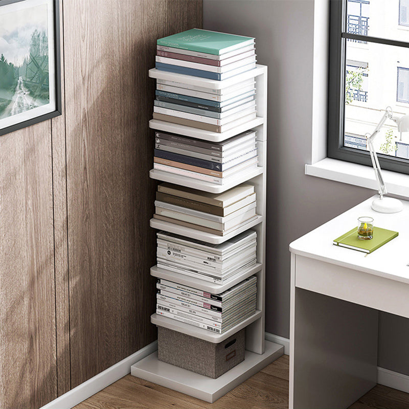 Libreria di libreria contemporanea in legno ingegnerizzato con scaffali