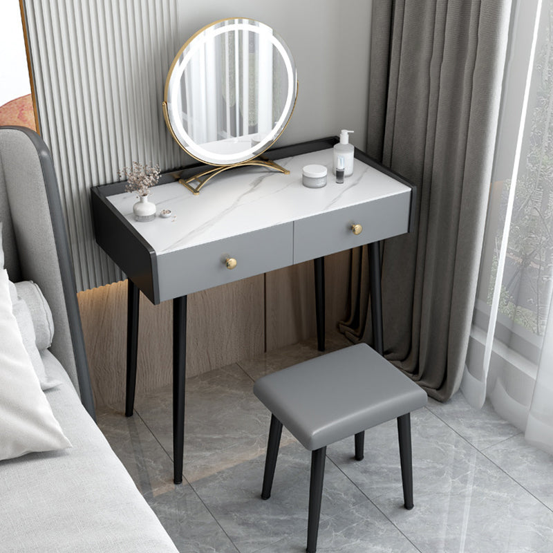 Hedendaagse stenen ijdelheid, opslaglade met ontlasting, zwart/wit