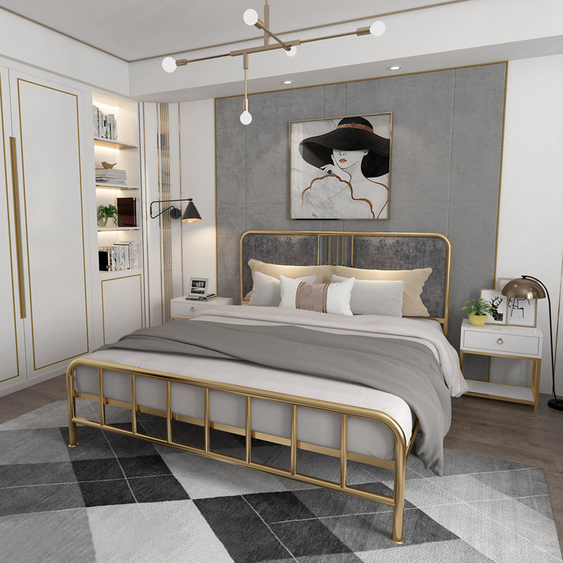 Gestoffeerd metalen open-frame bed 43,3-in High Golden Bed frame