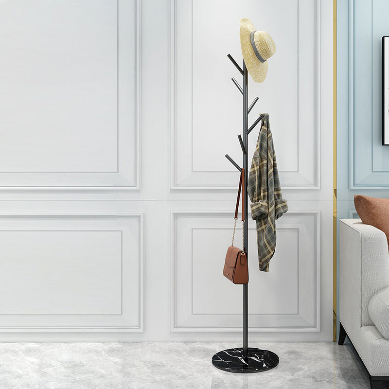 Wunderschöne Kleiderregal Festkörper -Metall -Eingangshalle mit Kleiderhaken