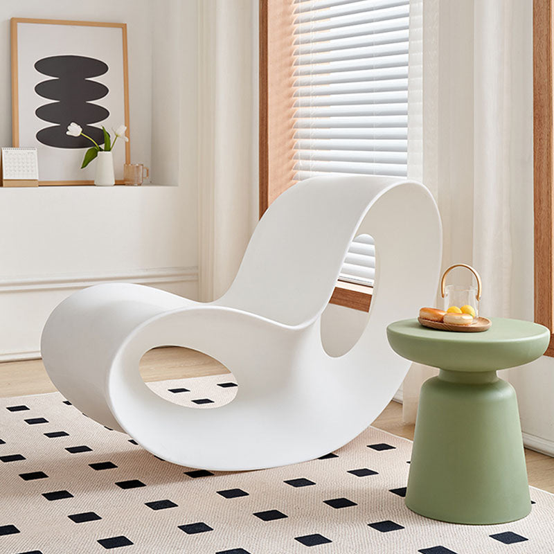 Chaise à bascule contemporaine chaise à bascule en acrylique de couleur solide sans accoudoir