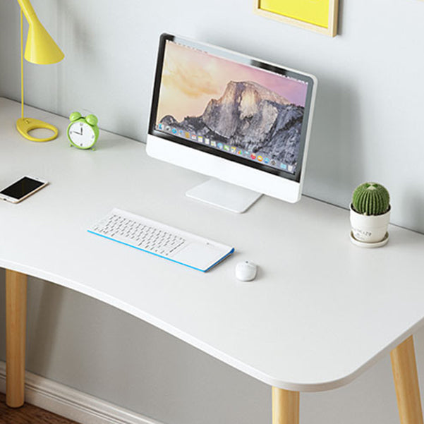 28.35-inch lange houten schrijfbureau gebogen moderne kantoorbureau met Parsons-basis