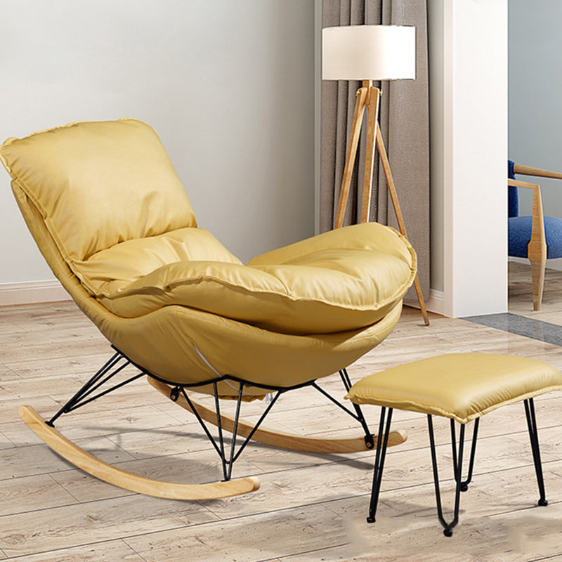 Chaise de rocker moderne à chaise à ossature du cadre en métal avec ottoman