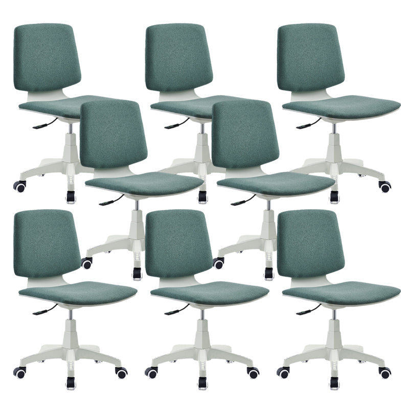 Silla de oficina contemporánea con respaldo medio, silla giratoria para conferencias con ruedas