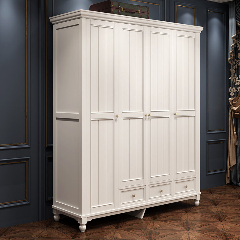 Armoire blanche de campagne française pour chambre à coucher avec des tiroirs
