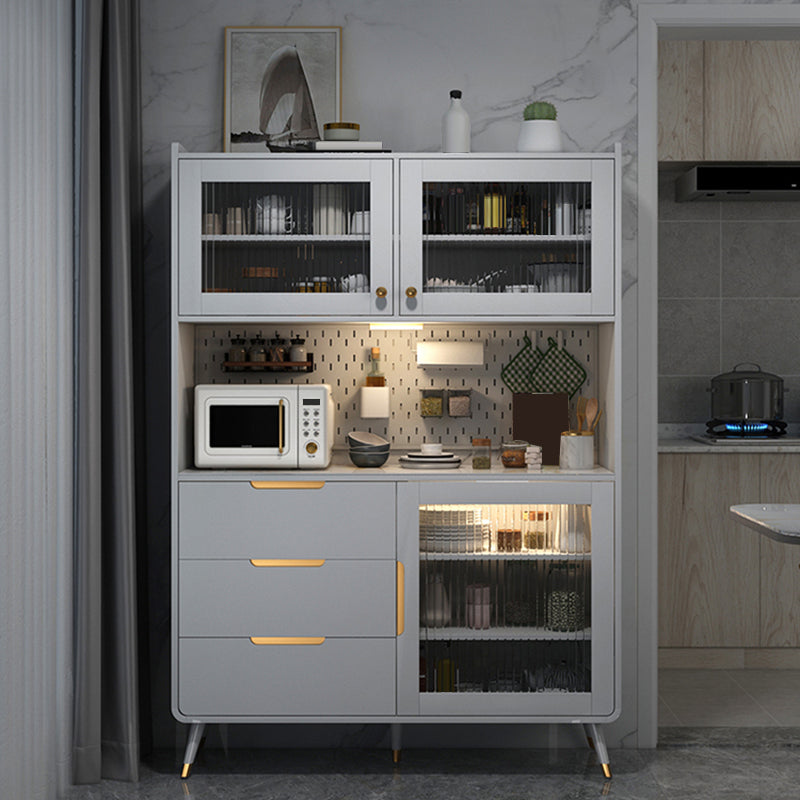 Buffet de comedor de piedra lateral de estilo glamorial con gabinetes y cajones