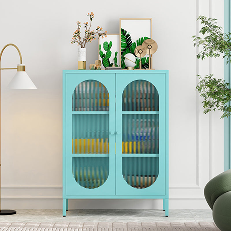 Selteboard a buffet in metallo a buffet in stile glam con armadi