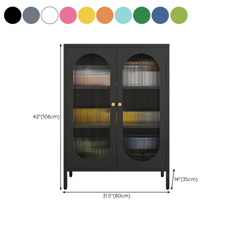 Selteboard a buffet in metallo a buffet in stile glam con armadi