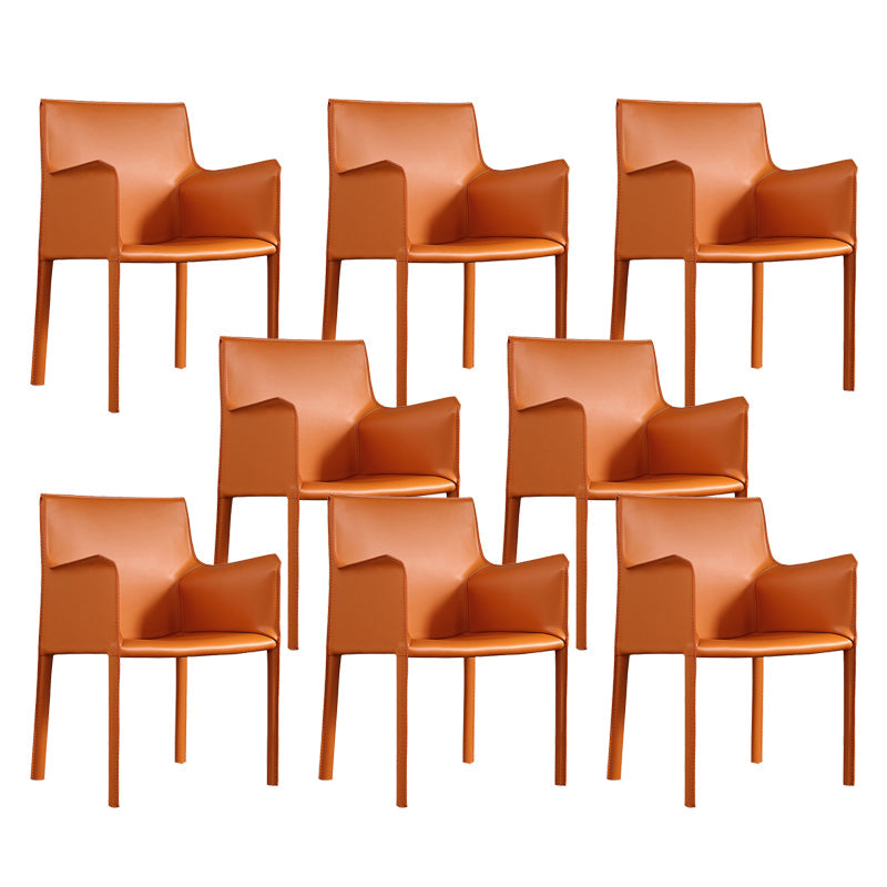 Chaise de bras moderne en cuir chaise à manger intérieure avec base en métal